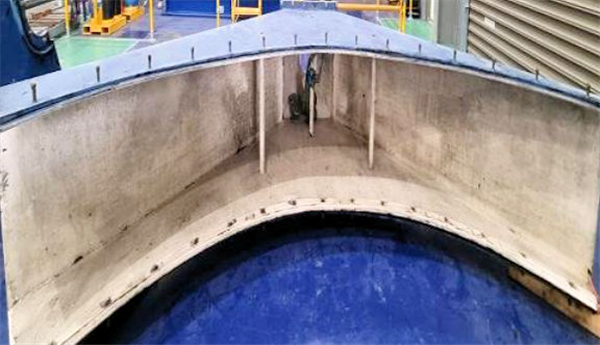 Outokumpu/nordberg 13.8' X 20.5' (4200mm X 6250mm) Regrind Ball Mill, 1850 Kw (2481 Hp))
